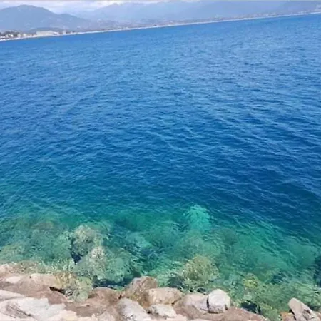 アパート Tres Bel Avec Terrasse De 87m2 Avec Superbe Vue Panoramique Sur La Baie D *