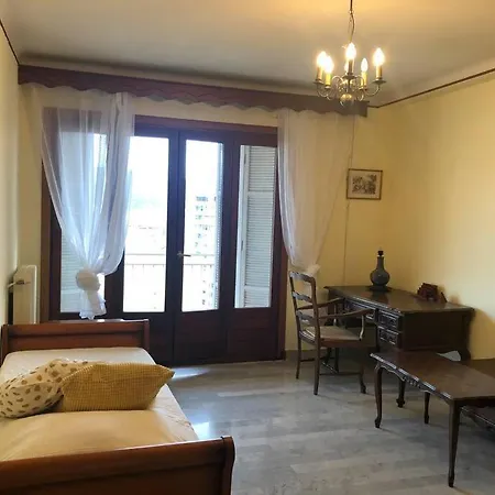 Tres Bel Avec Terrasse De 87m2 Avec Superbe Vue Panoramique Sur La Baie D * アジャクシオ