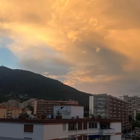 アパート Tres Bel Avec Terrasse De 87m2 Avec Superbe Vue Panoramique Sur La Baie D アジャクシオ