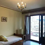 Tres Bel Avec Terrasse De 87m2 Avec Superbe Vue Panoramique Sur La Baie D Апартаменты