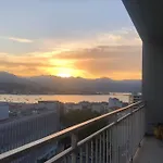 Tres Bel Avec Terrasse De 87m2 Avec Superbe Vue Panoramique Sur La Baie D * Аяччо