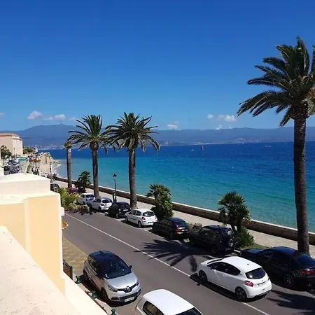 아파트 Tres Bel Avec Terrasse De 87m2 Avec Superbe Vue Panoramique Sur La Baie D 아작시오