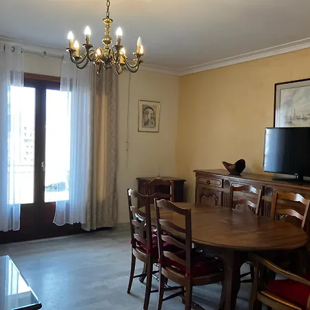 Tres Bel Avec Terrasse De 87m2 Avec Superbe Vue Panoramique Sur La Baie D 公寓 阿雅克肖